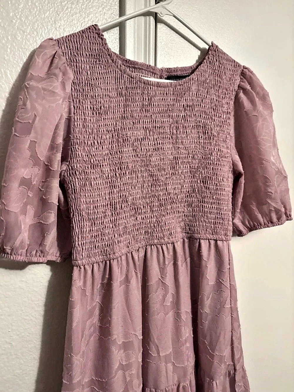 Merokeety Swiss Dot Puff Sleeve Smocked Midi Dress Pink Like New